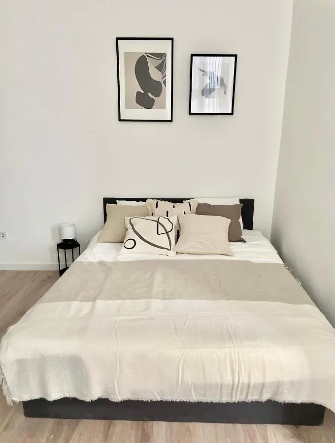 Cozy Apartment In Central Budapest